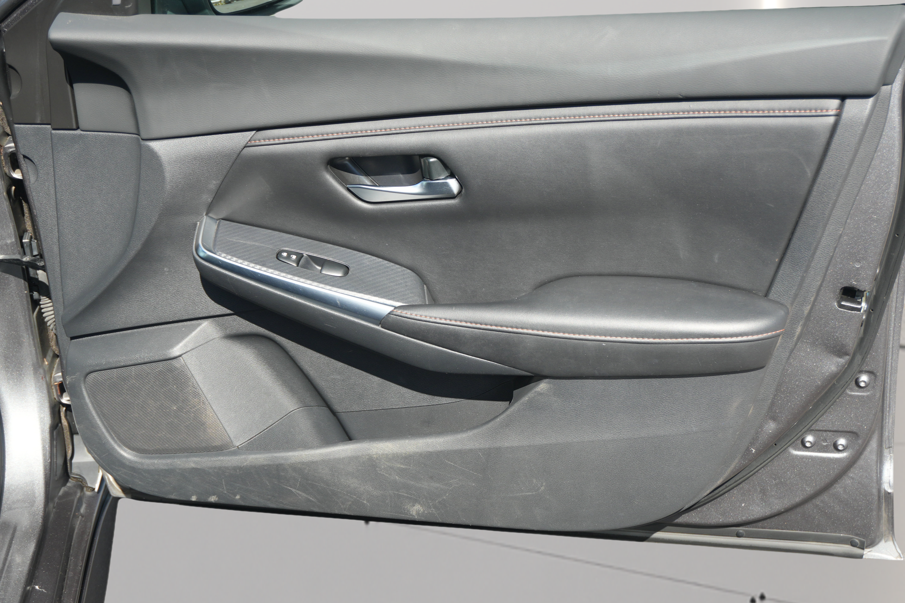 Used 2022 Nissan Sentra SR w/ Trunk Package FWD image 17