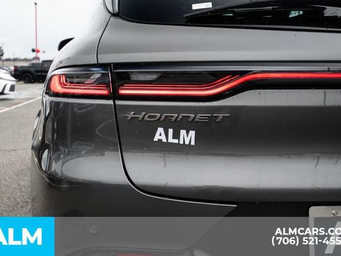 Used 2024 Dodge Hornet R/T image 6