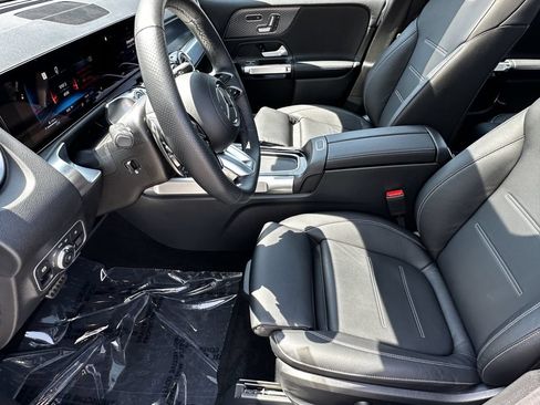Certified 2026 Mercedes-Benz GLB 35 AMG 4MATIC image 10