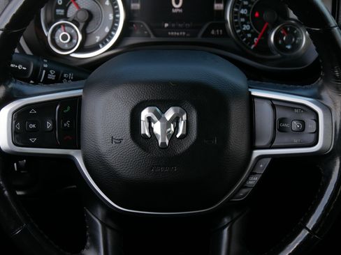 Used 2020 RAM 1500 Big Horn AWD/4WD image 34