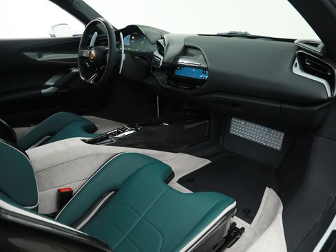 Certified 2022 Ferrari SF90 Stradale image 22