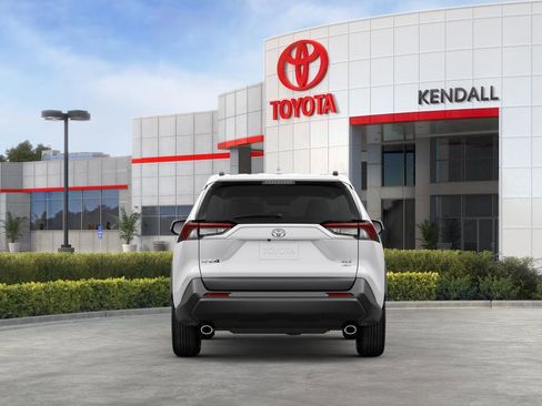 New 2025 Toyota RAV4 XLE image 38