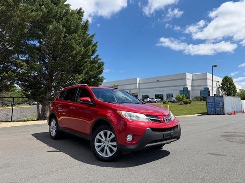 Used 2014 Toyota RAV4 Limited AWD/4WD image 2