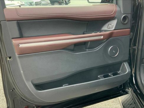 Certified 2024 Ford Expedition Max Limited image 21