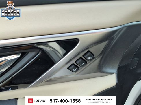 Used 2023 Subaru Legacy Limited AWD/4WD image 17