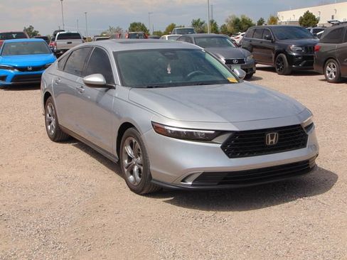 Used 2024 Honda Accord EX image 9