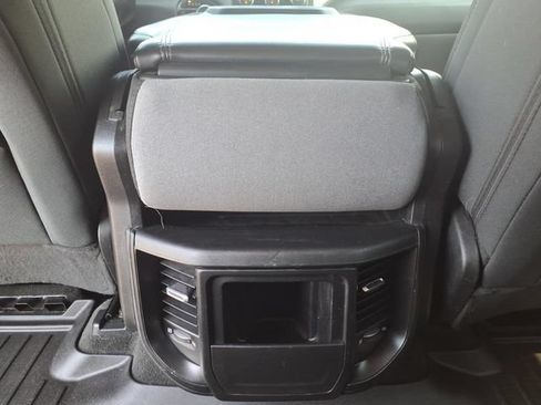 Used 2019 RAM 1500 Big Horn AWD/4WD image 27
