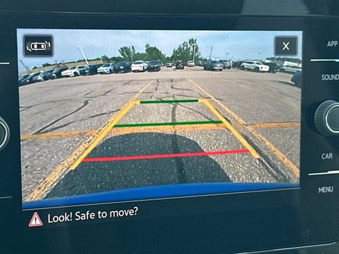 New 2025 Volkswagen Taos SE image 26