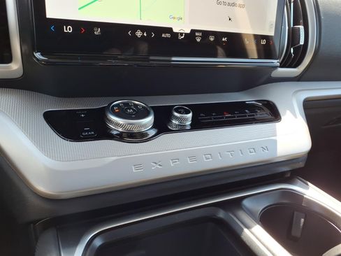 New 2026 Ford Expedition Max Active AWD/4WD image 24