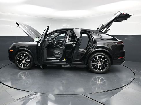 New 2026 Porsche Cayenne Coupe AWD/4WD image 30