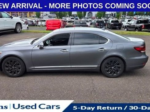 Used 2014 Lexus LS 460 L RWD image 5