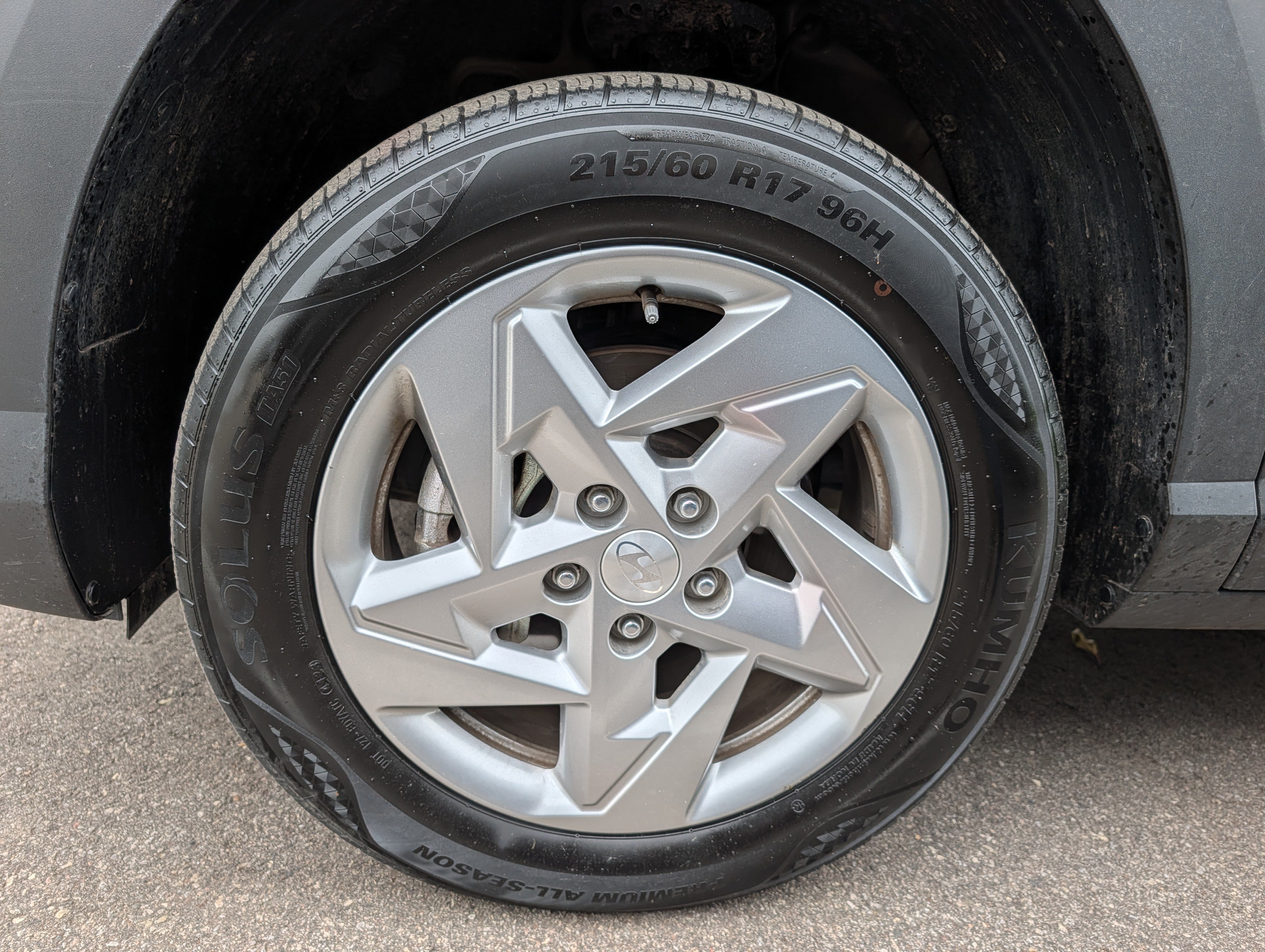 Certified 2024 Hyundai Kona SE AWD/4WD image 15