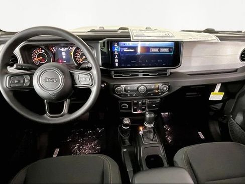 New 2026 Jeep Gladiator Sport image 6