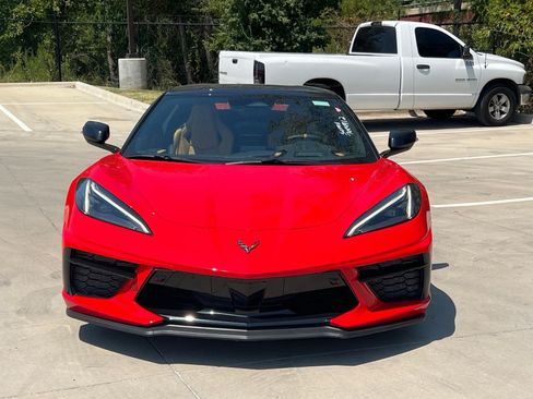 Used 2024 Chevrolet Corvette Stingray Preferred Conv w/ Stealth Interior Trim Package RWD image 2