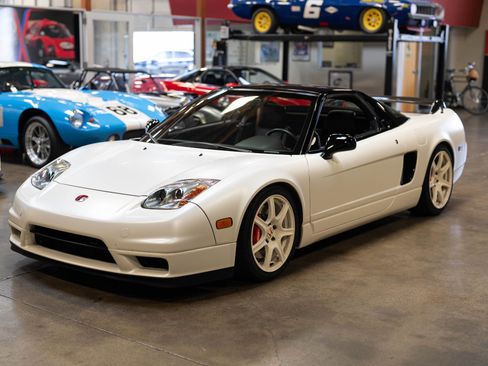 Used 2003 Acura NSX T image 5