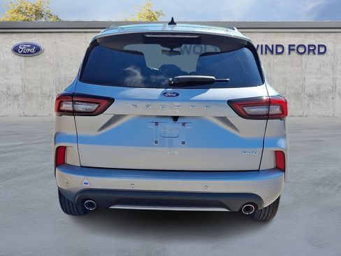 Used 2023 Ford Escape ST-Line Select w/ Tech Pack #2 AWD/4WD image 5