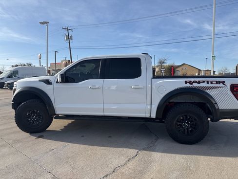 Used 2025 Ford F150 Raptor image 6