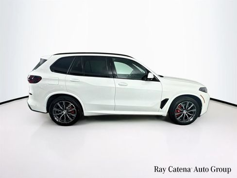 Used 2025 BMW X5 xDrive40i w/ M Sport Package AWD/4WD image 8