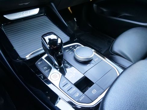 Used 2024 BMW X3 xDrive30i image 25