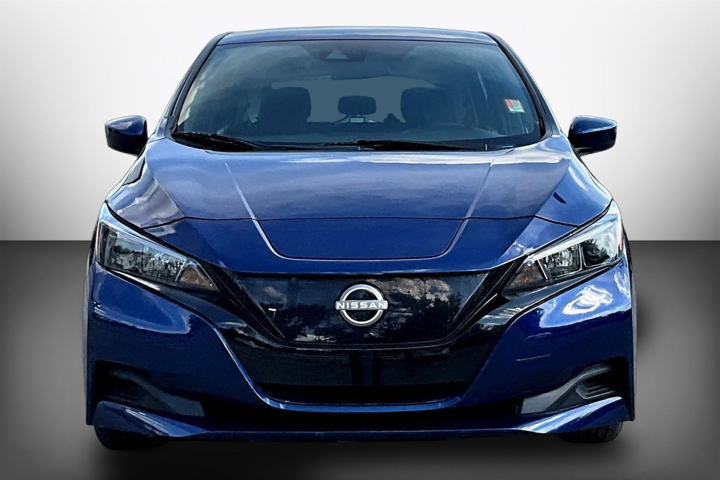 Used 2023 Nissan Leaf S FWD image 2