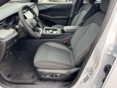 New 2026 Jeep Cherokee Laredo AWD/4WD image 9