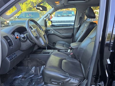 Used 2013 Nissan Frontier PRO-4X w/ Pro-4x Luxury Pkg image 54