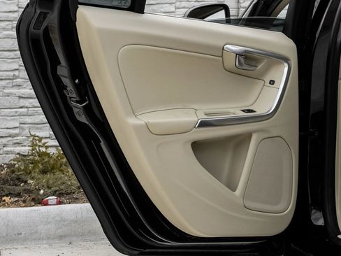 Used 2015 Volvo S60 T5 Premier FWD image 29