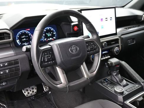 Used 2024 Toyota Tacoma TRD Sport RWD image 7