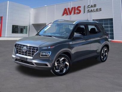 Used 2025 Hyundai Venue SEL