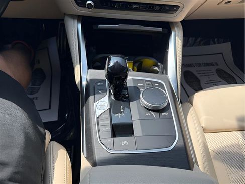 Used 2022 BMW M440i Coupe w/ Premium Package image 19