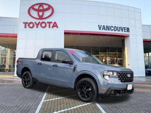 Used 2025 Ford Maverick XLT w/ XLT Luxury Package AWD/4WD image 1