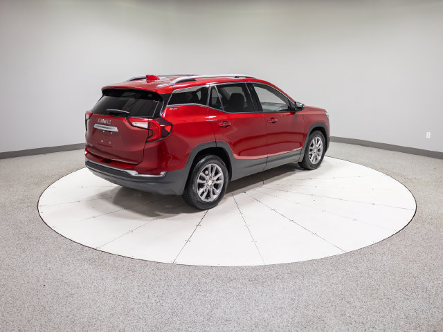 Used 2022 GMC Terrain SLT w/ Infotainment Package II FWD image 29