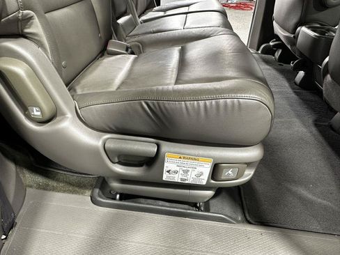 Used 2013 Honda Odyssey Touring image 29