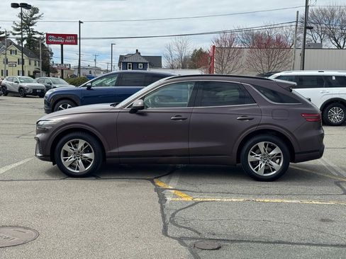 Used 2022 Genesis GV70 3.5T Sport w/ Sport Advanced Package AWD/4WD image 2