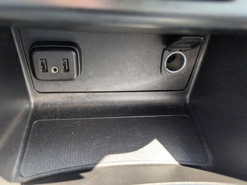 Used 2019 Chevrolet Colorado Z71 image 26