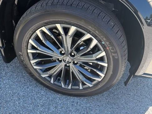 New 2026 Nissan Rogue Platinum AWD/4WD image 11