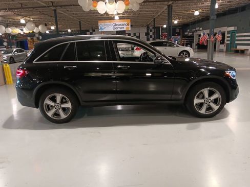 Certified 2022 Mercedes-Benz GLC 300 4MATIC image 9