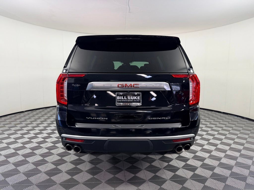Used 2023 GMC Yukon Denali w/ LPO, Floor Liner Package AWD/4WD image 9