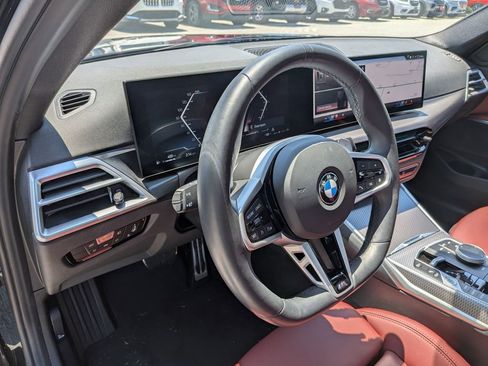 Used 2025 BMW 330i Sedan w/ M Sport Package RWD image 17