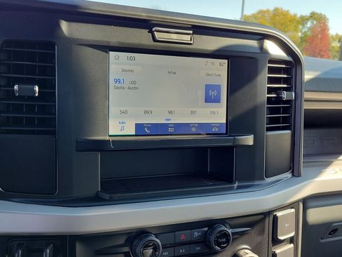 New 2026 Ford F350 XL w/ XL Chrome Package image 28