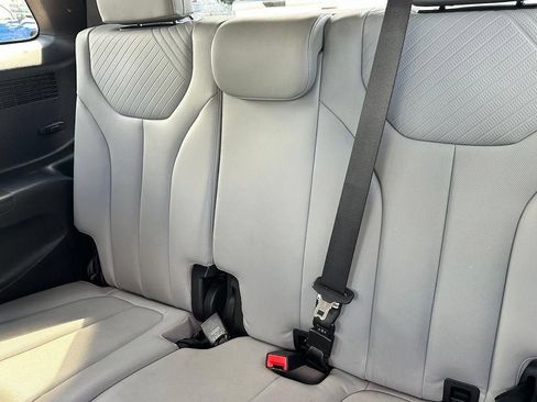 Used 2024 Hyundai Palisade SEL AWD/4WD image 8