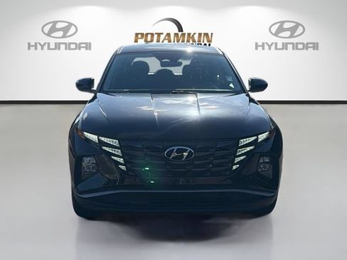 Used 2024 Hyundai Tucson SE FWD image 2