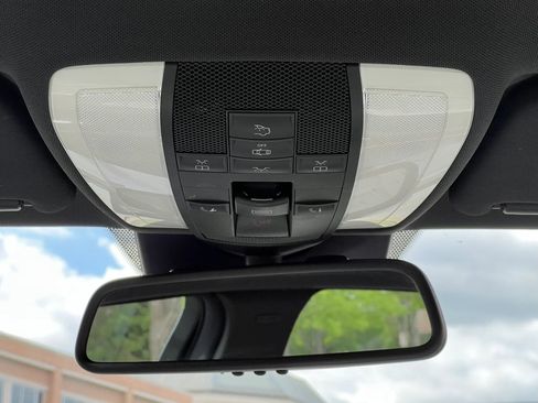Used 2013 Mercedes-Benz C 250 Sedan w/ Multimedia Pkg image 31