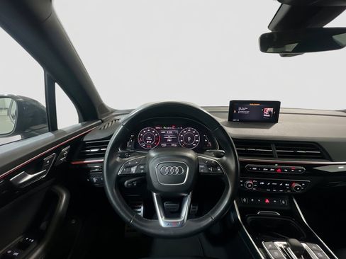 Used 2019 Audi Q7 3.0T Prestige w/ Prestige Package AWD/4WD image 7