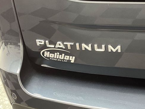 Used 2025 Ford Expedition Platinum w/ Platinum Ultimate Package AWD/4WD image 6