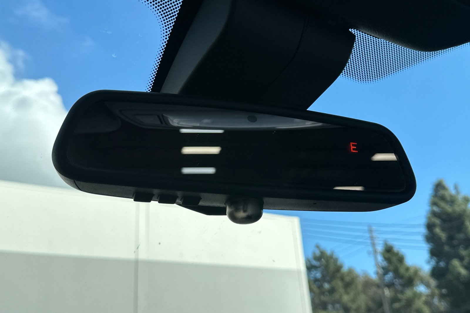Used 2018 BMW M4 Convertible w/ Executive Package RWD image 25