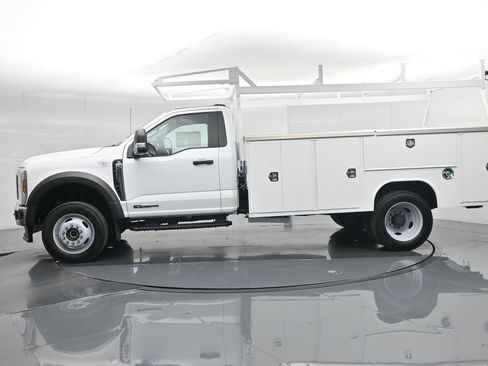 New 2024 Ford F450 XL w/ XL Chrome Package image 34