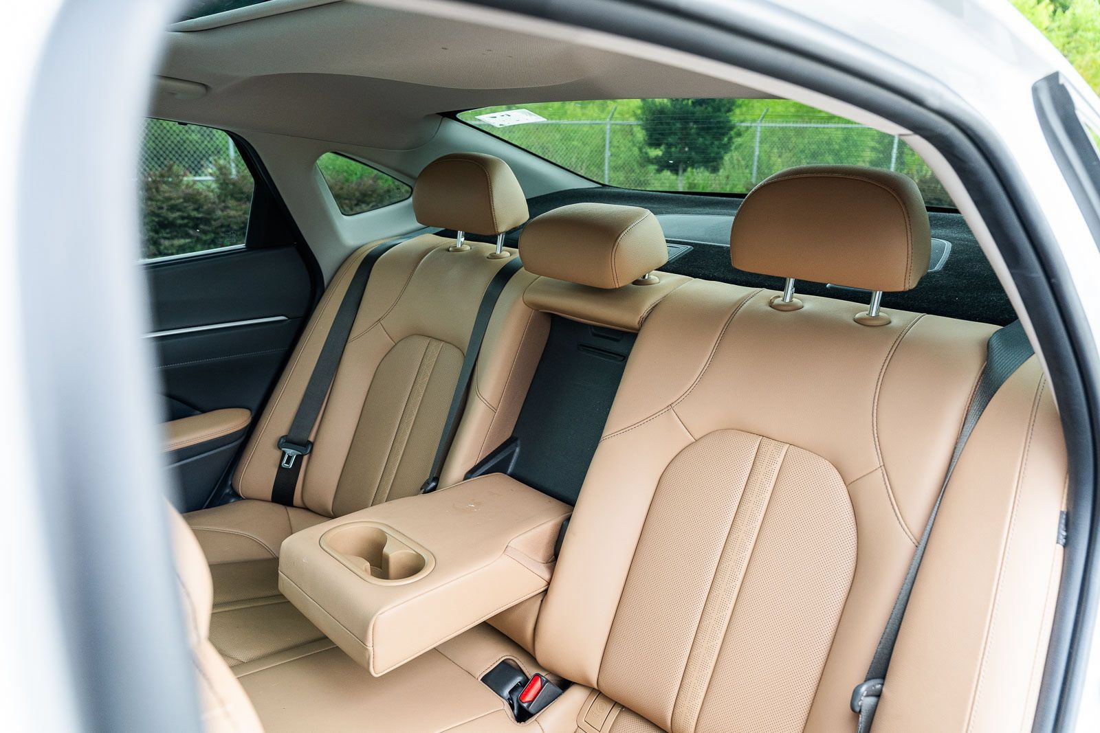 Used 2024 Hyundai Sonata Limited FWD image 19