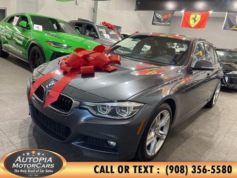 Used 2017 BMW 340i xDrive Sedan AWD/4WD image 2