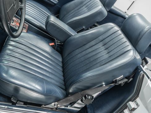 Used 1987 Mercedes-Benz 560 SL image 26